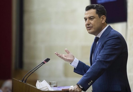 El presidente de la Junta de Andalucía, Juanma Moreno, en una foto de archivo (MARÍA JOSÉ LÓPEZ / EUROPA PRESS)