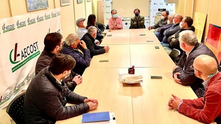 Imagen de la reunión con Antonio Granados (PLATAFORMA)