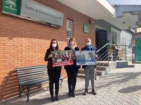 Imagen de la visita al Centro de Salud de La Zubia (PP)