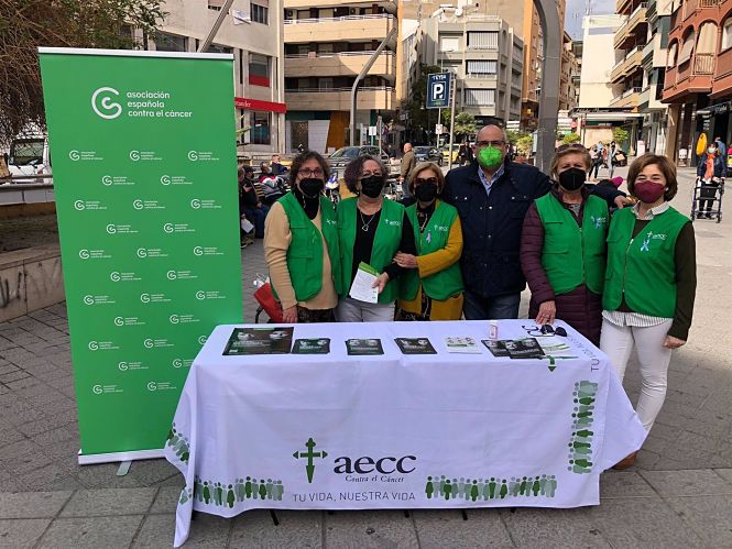 David Martín, de AxSí, con la AECC (AXSÍ) 