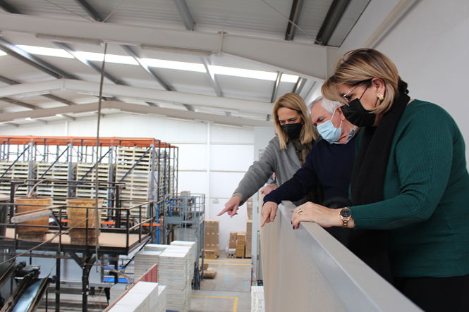 Imagen de la visita a Saliplant (AYTO. MOTRIL)