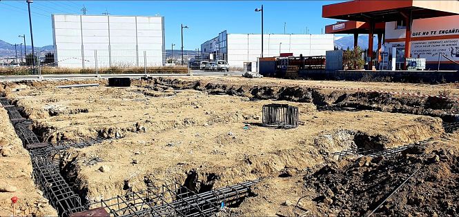 Obras de la nueva nave municipal que el Ayuntamiento de Cúllar Vega está construyendo (AYTO. CÚLLAR VEGA)