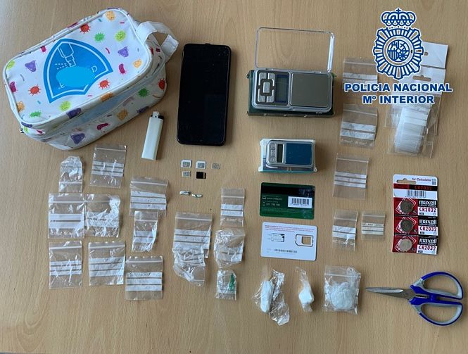 Droga y efectos inacuatdos (POLICIA NACIA NACIONAL)