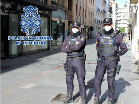 Imagen de una patrulla urbana (POLICÍA NACIONAL)