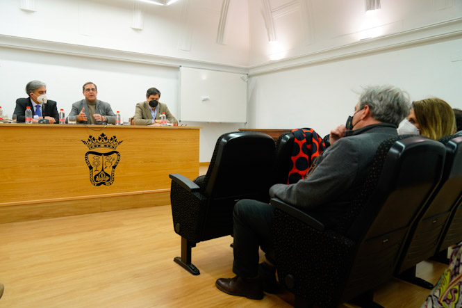 Inauguración las I Jornadas de Novela Jurídica Ciudad de Granada (COLEGIO DE ABOGADOS) 