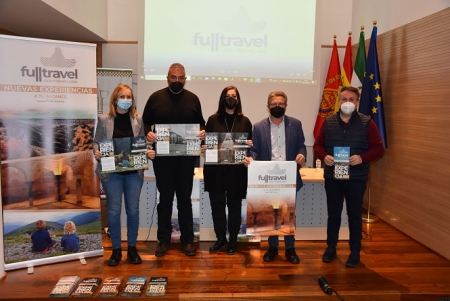 Presentación de `Full Travel` (AYTO. BAZA)