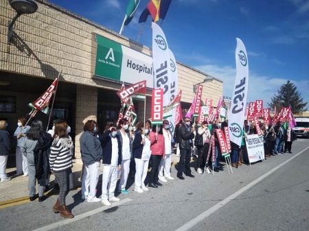 Concentración en el Hospital de Baza (CCOO)
