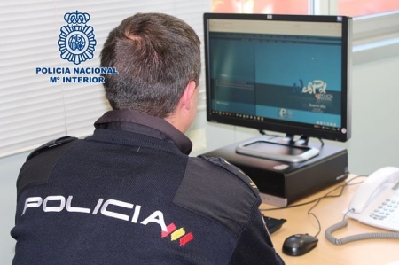 Agente de la Policía Nacional (POLICÍA ANCIONAL)