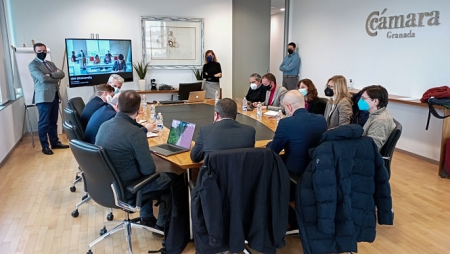 Imagen de la reunión con IBM (CÁMARA GRANADA) Imagen de la reunión con IBM (CÁMARA GRANADA)