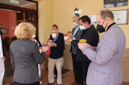 Imagen de la visita a la residencia (CIUDADANOS)