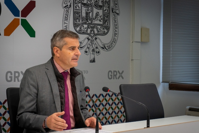 El portavoz del PP en el Ayuntamiento de Granada, César Díaz (PP)