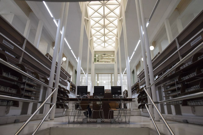 La Biblioteca Pública Provincial de Granada, gestionada por la Consejería de Cultura de la Junta, en imagen de archivo (JUNTA)