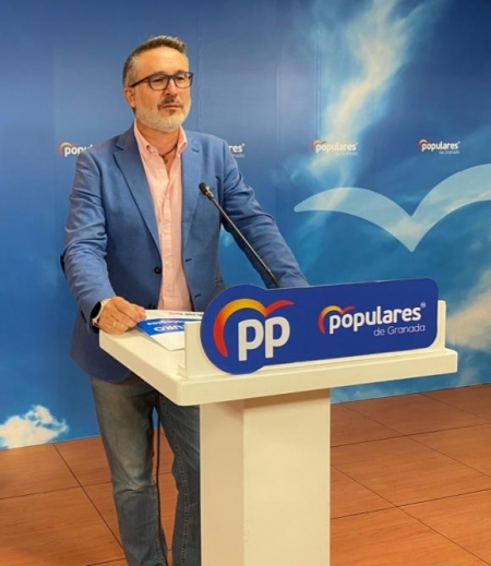 El portavoz del PP en el Ayuntamiento de Atarfe, Antonio Díaz (PP)