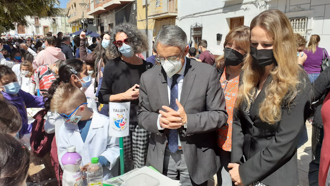 Imagen de la visita a la Feria de la Ciencia (JUNTA)