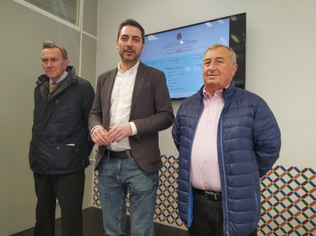 Presentación de las ayudas al movimiento vecinal (JAVIER ALGARRA / AYUNTAMIENTO) Presentación de las ayudas al movimiento vecinal (JAVIER ALGARRA / AYUNTAMIENTO)