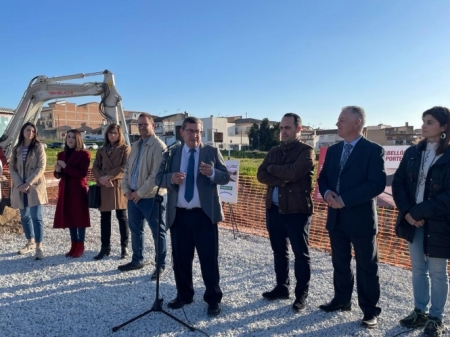 Puesta de la primera piedra del Polideportivo de Pulianas (DIPGRA) 