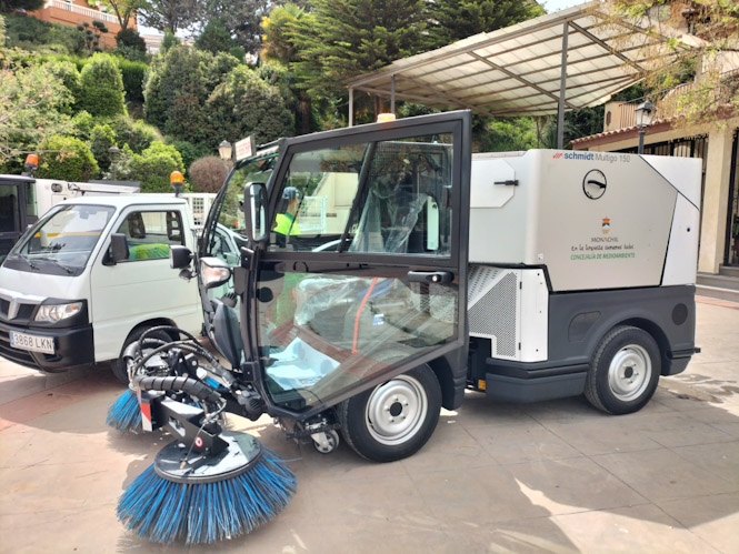 Nueva barredora de Monachil (AYTO. MONACHIL)