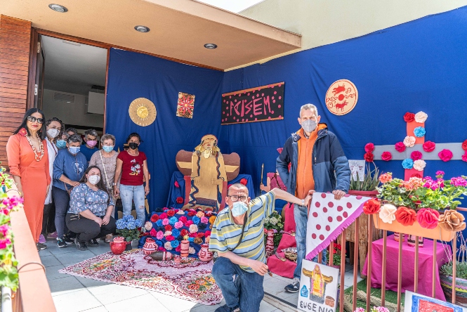 Curuz instalada en Baza (AYTO. BAZA)