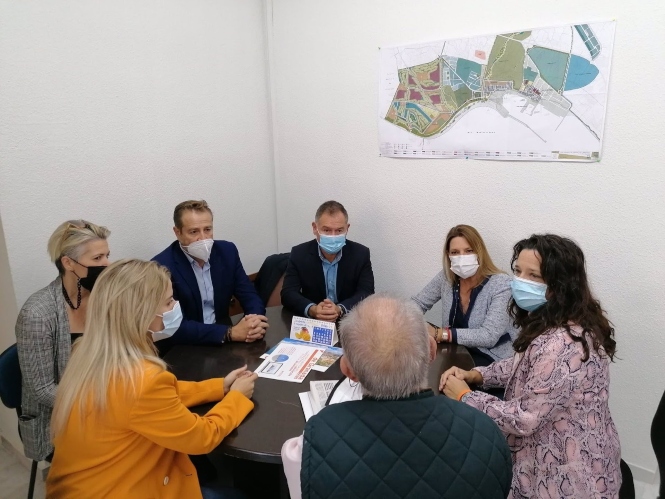 Reunión de dirigentes de Cs tras la declaración de Salobreña como Municipio Turístico de Andalucía (CS) 