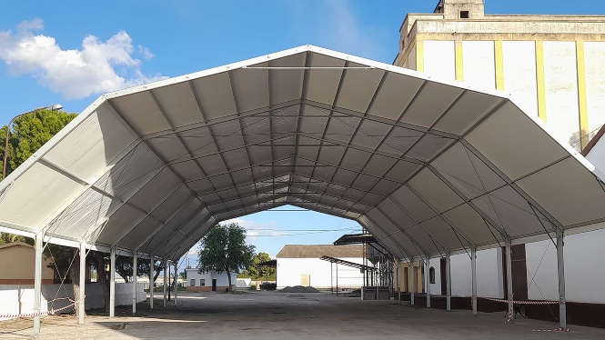 Carpa del Piorno ROck (AYTO. PINOS PUENTE)