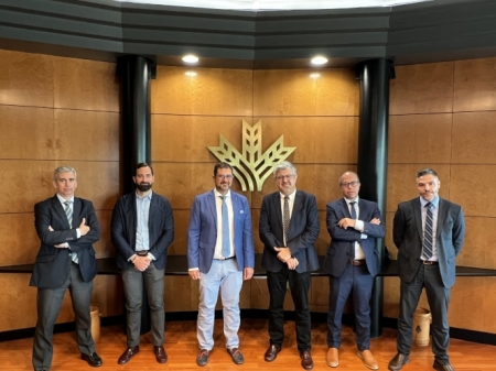 Firma del Connvenio entre Polígono Juncarial y Caja Rural (CAJA RURAL GRANADA) Firma del Connvenio entre Polígono Juncarial y Caja Rural (CAJA RURAL GRANADA)