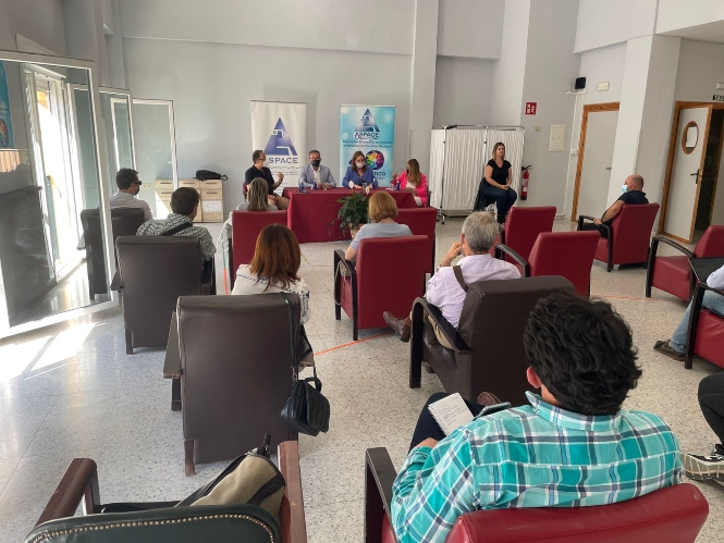 Imagen de la reunión con ASPACE (CIUDADANOS)