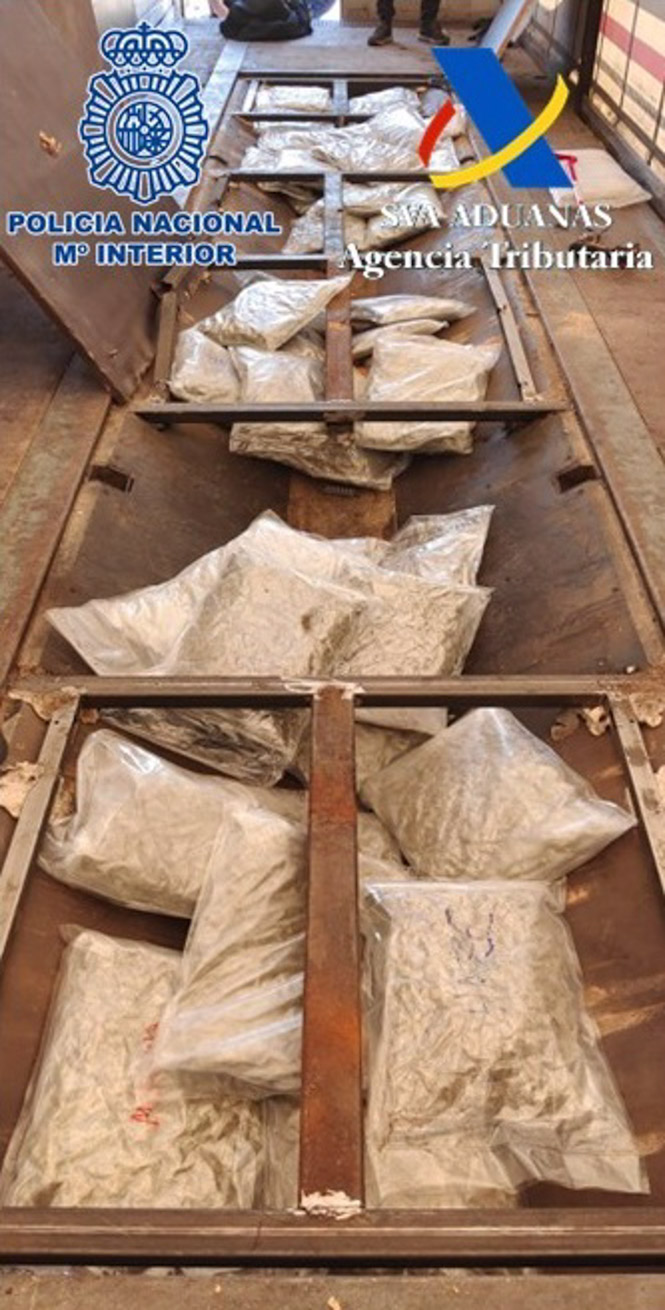 Droga intervenida (POLICÍA NACIONAL)