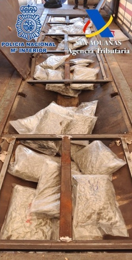 Droga intervenida (POLICÍA NACIONAL)