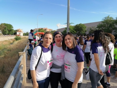 Concha Insúa, cabeza de lista de Cs en Granada, en la carrera de la mujer de AECC (CS GRANADA)