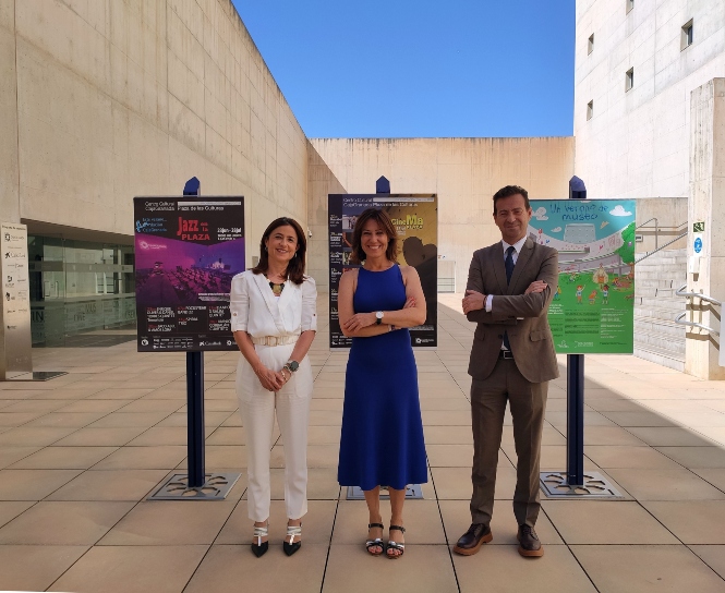 Presentación de los ciclos `Jazz en la plaza` y `Cinema en la plaza` (CAJAGRANADA FUNDACIÓN)
