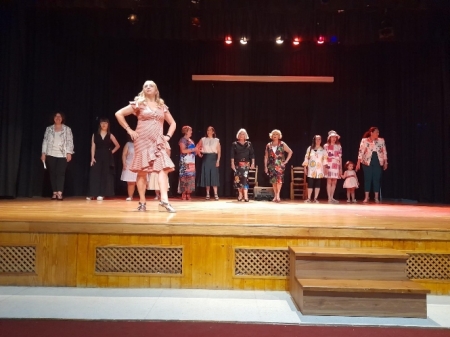 Gala de clausura de los talleres municipales (AYTO. MONACHIL) 