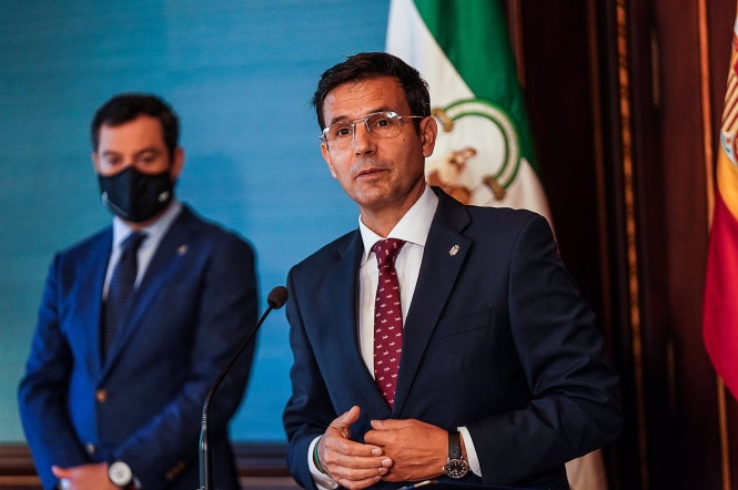 l alcalde de Granada, Francisco Cuenca, en la comparecencia después de reunirse con el presidente de la Junta de Andalucía (EUROPA PRESS)