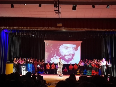 Carmen Robles durante su actuación en la Casa de la Cultura de Monachil (AYTO. MONACHIL)