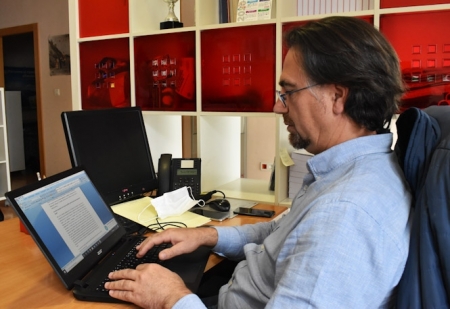 El portavoz de IU-Guadix, Manuel Ortiz (IU)