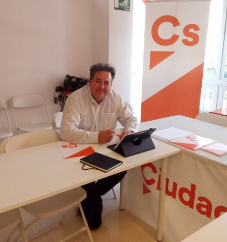 El portavoz de Cs en el Ayuntamiento de Moclín (Granada), Francisco Javier Milena Trujillo (CS)