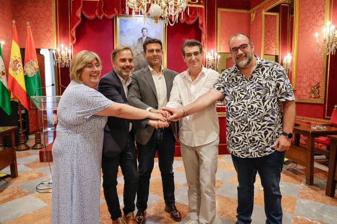 PSOE y UP han llegado a un acuerdo para el presupuesto municipal (JAVIER ALGARRA / AYUNTAMIENTO)