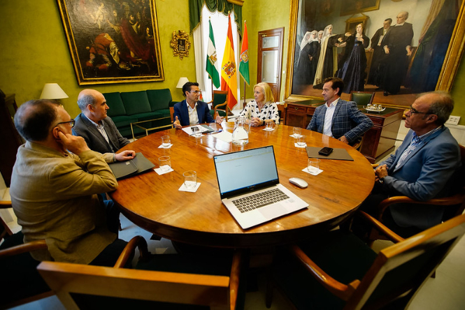 (AYUNTAMIENTO DE GRANADA) 