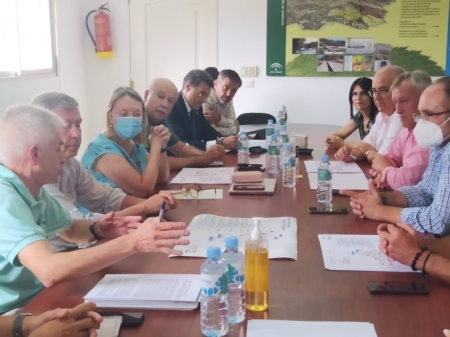 Imagen de la reunión (COMUNIDAD DE REGANTES)