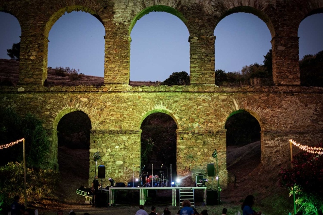 Plaza del sexi en ALmuñécar (AYTO. ALMUÑÉCAR)