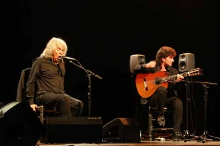 Actuación de José Mercé (AYTO. ALMUÑÉCAR)