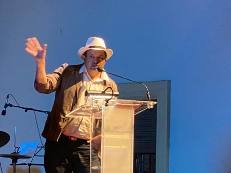 Sesión inaugural del XIX Festival Internacional `Poesía en el Laurel` (AYTO. LA ZUBIA) 