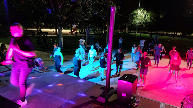 Noche de Salsa y Bachata en Huétor Tájar celebrada la semana pasada (AYTO. HUÉTOR TÁJAR) 