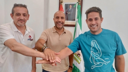 Firma del convenio con Pidetaxi en el Ayuntamiento de Otura (AYTO. OTURA) 