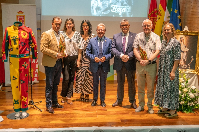 Entrega del Premio Cascamorras (AYTO. BAZA) 