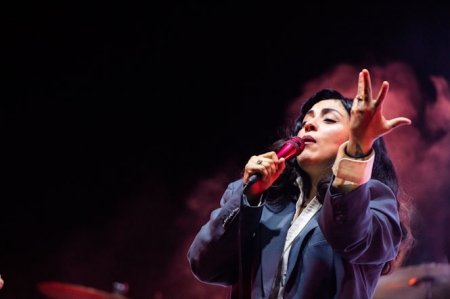 Actuación de Mon Laferte (PROEXA)