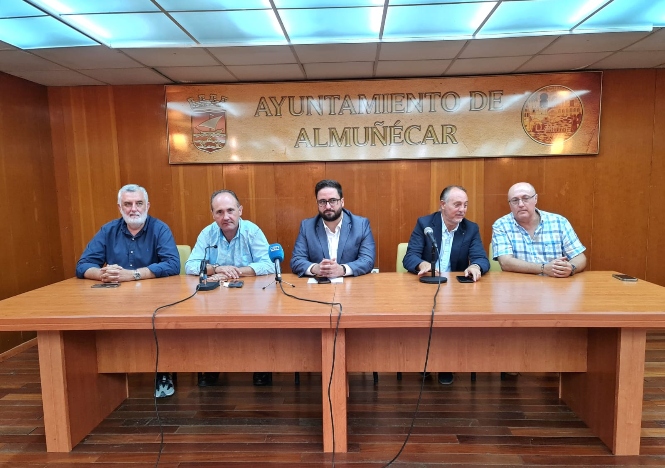 Imagen de la rueda de prensa (PLATAFORMA POR LAS INFRAESTRUCTURAS) 