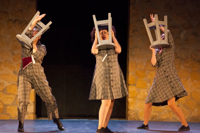 Las Niñas de Cádiz en escena (JUNTA)