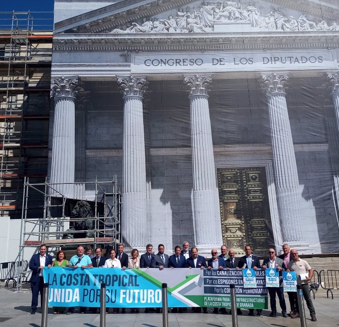 La plataforma por las infraestructuras de la Costa Tropical, ante el Congreso (PLATAFORMA POR LAS INFRAESTRUCTURAS DE LA COSTA) 