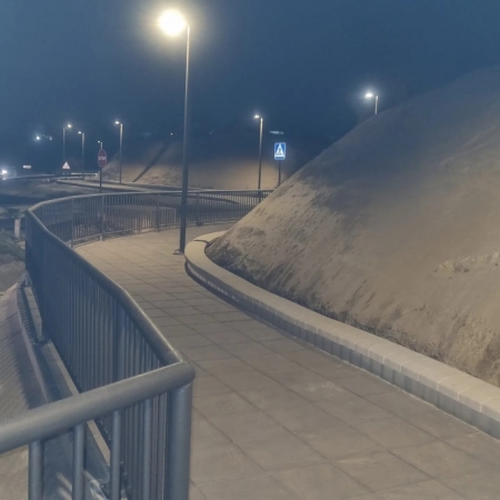 Nuevo paso peatonal de la urbanización Suspiro del Moro (AYTO. OTURA)