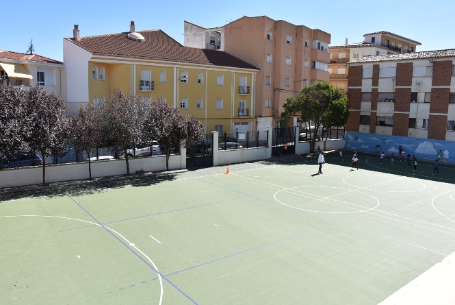 Nueva pista del CEIP Ciudad de Baza (AYTO. BAZA)